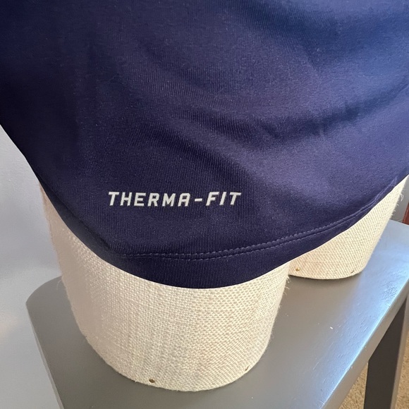 Nike Long sleeve - Picture 2 of 5